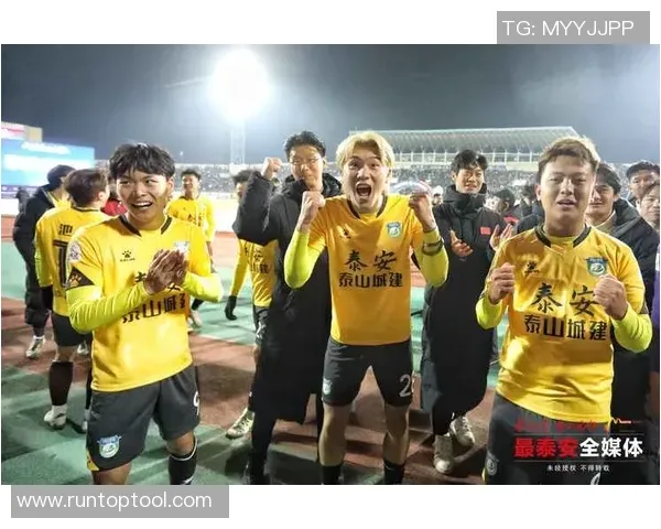 WTT总决赛：王楚钦4-3逆转战胜松岛辉空，晋级八强