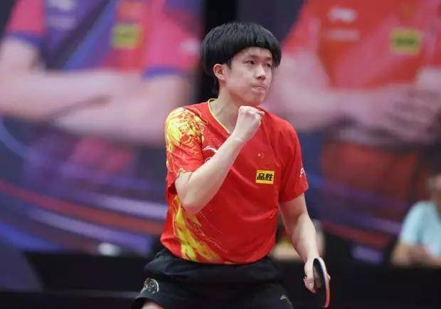 他在赛场上 他在赛场上